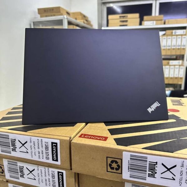 Lenovo Thinkpad X1 Carbon - Image 2