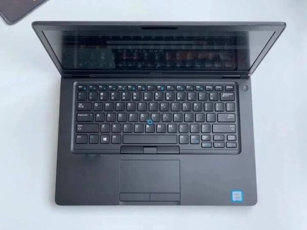 DELL Latitude 5490 - Image 2